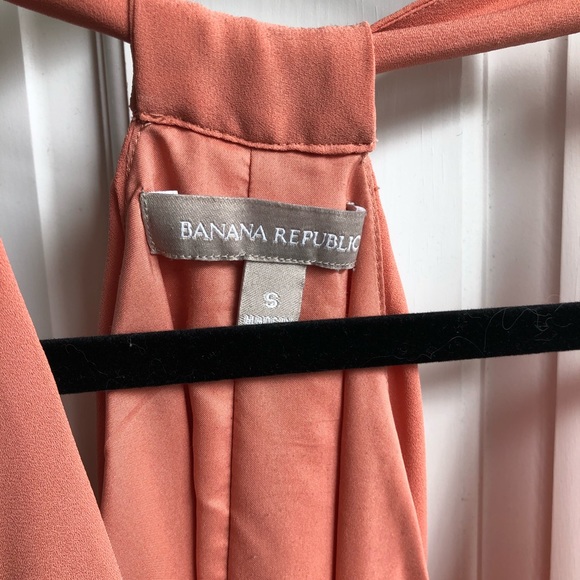 Banana Republic Silk Tank Top Apricot Womens Small - Picture 3 of 4